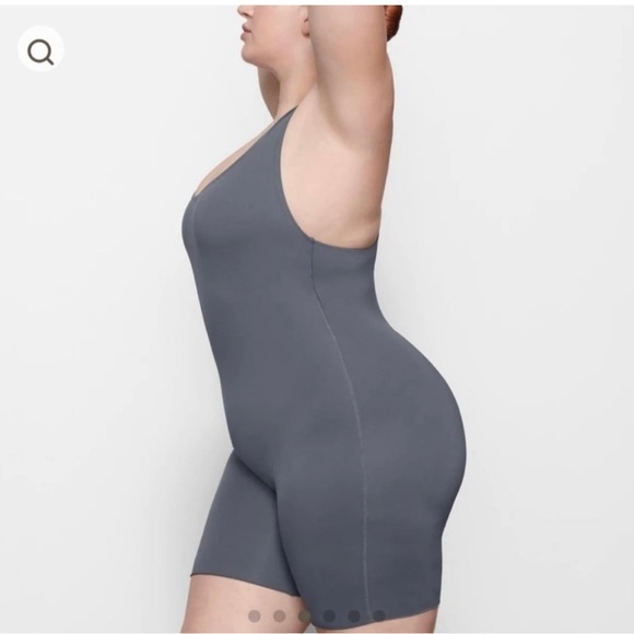 SKIMS Swim Cycle Suit 4 X Gunmetal NWT - Picture 3 of 11